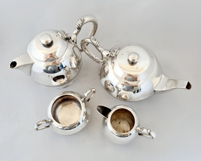 Kaffe og te service - Walker  Hall Sheffield Silver Plated Tea /Coffee Service - Forsølvet