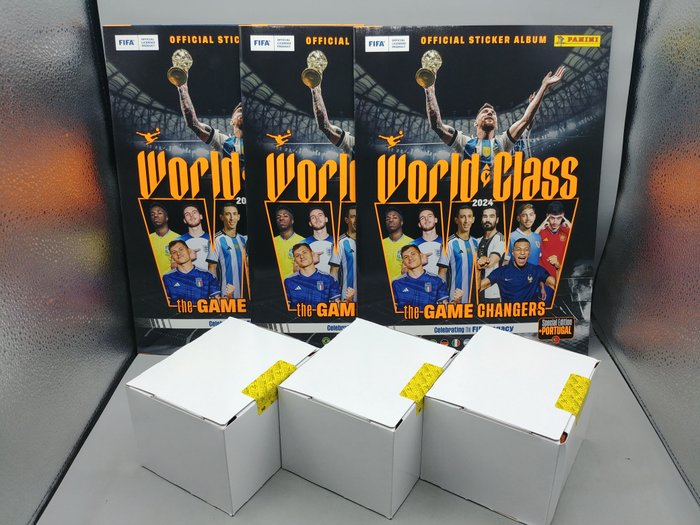 Panini - 3 box sigillati da 100 bustina promozionali + 3 album vuoti World Class 2024 Sealed box