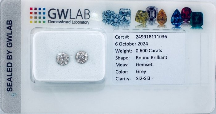 Ingen mindstepris - 2 pcs Diamant  (Naturfarvet)  - 0.60 ct - Rund - Fancy light Grå - SI2, SI3 - Gemewizard Gemological Laboratory (GWLab) - (NATURLIGE FANCY FARVE)