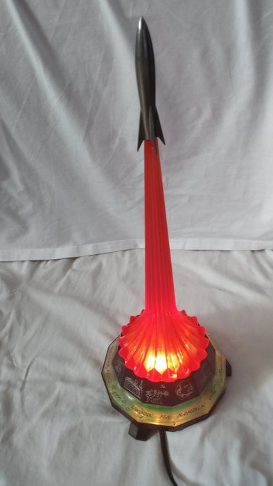 Bordlampe - En natlampe Cosmos, Rocket, Epoch. Yuzhmash af USSR - plastik, bakelit