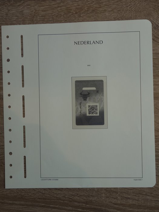 Tilbehør 3 Leuchtturm-albums + grote stapel losse bladen Nederland periode 1990-2022  (Ingen mindstepris)