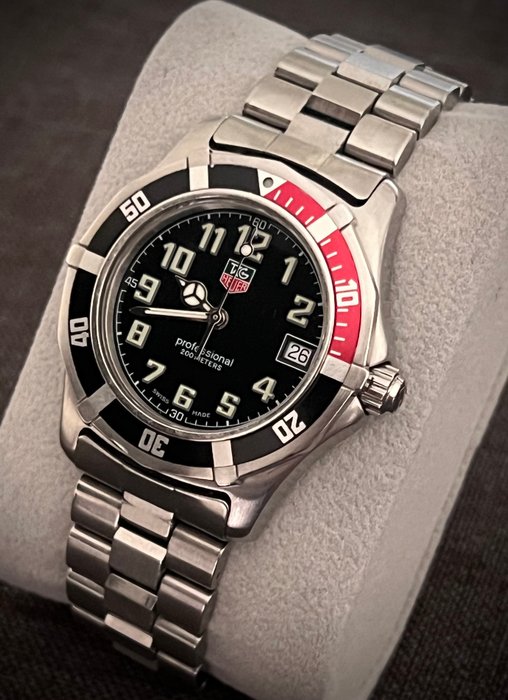 TAG Heuer - Professional - WM1212 - Unisex - 1980-1989