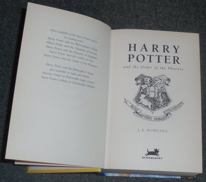 J K Rowling - Harry Potter and the Order of the Phoenix - 2003