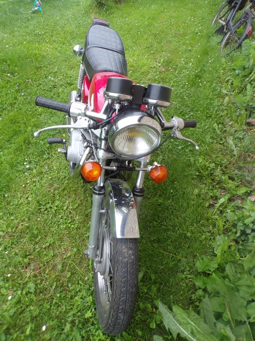 Honda - CB - 250 cc - 1971