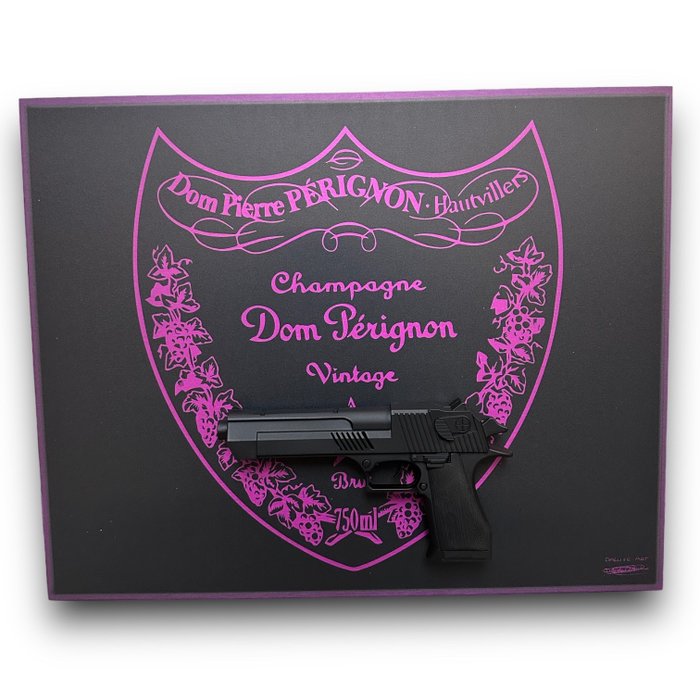 Daluxe Art - 1999 • Domperignon Purple Gun