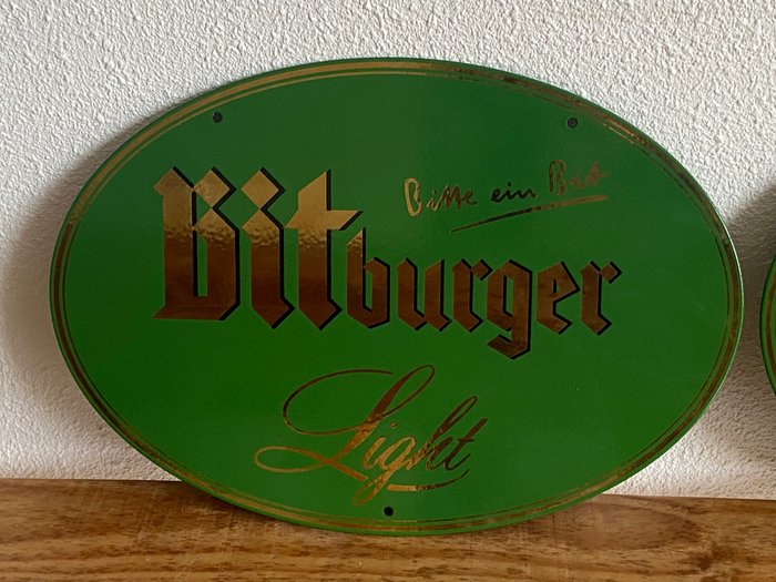 Bitburger « Premium Pils + Light » - Plakette (2) - Emalje