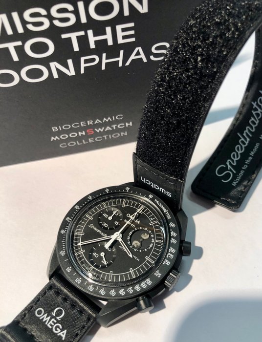 Swatch - MoonSwatch - Mission to the MoonPhase Black - Ingen mindstepris - Unisex - 2020+