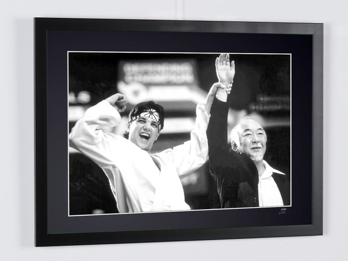 The Karate Kid - Pat Morita (Mr. Miyagi)  Ralph Macchio (Daniel San) - Fine Art Photography - Luxury Wooden Framed 70X50 cm - Limited Edition Nr 03 of 30 - Serial ID - Original Certificate (COA), Hologram Logo Editor and QR Code - 100% New items.