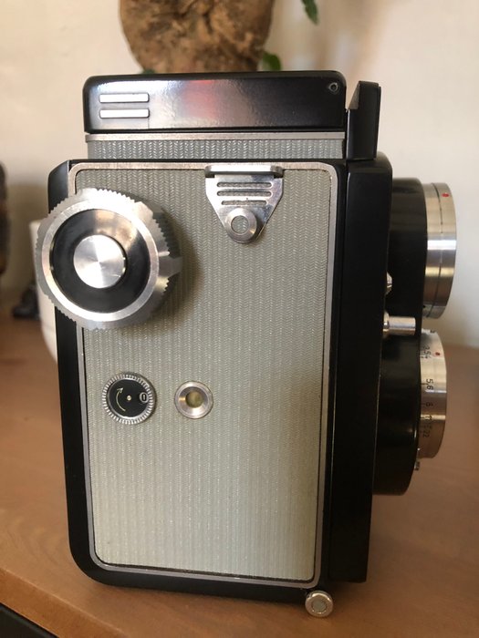 Meopta Flexaret Automat Model VI | To-øjet spejlreflekskamera (TLR)