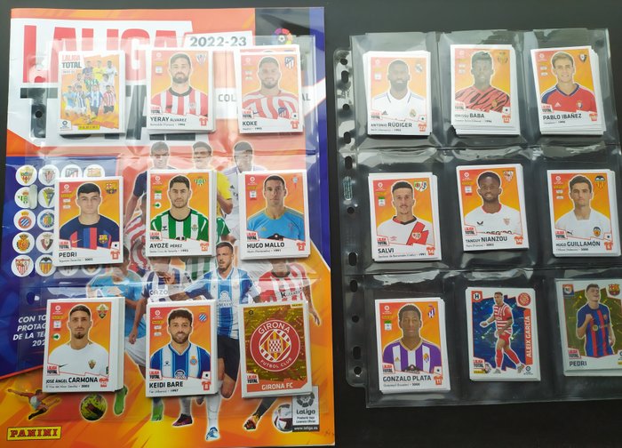 Panini - Liga 2022/23 - total con 10 cromos premium - 1 Empty album + complete loose sticker set