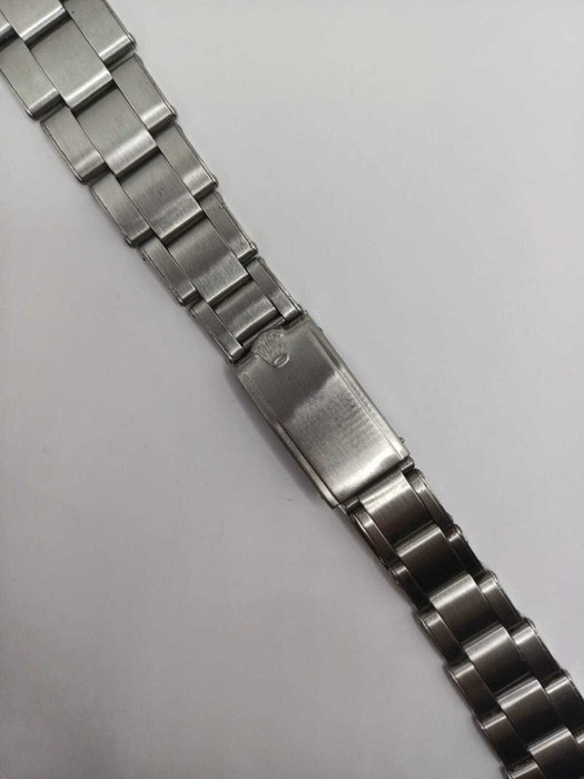 Rolex - 7205 Finali 60 Anno 1970 19 mm OYSTER Rivettato