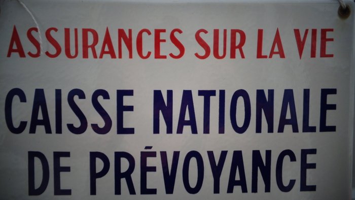 Assurances sur la Vie Caisse Nationale de Prevoyance - Emaljeplade - Emalje