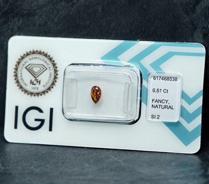 1 pcs Diamant  (Naturfarvet)  - 0.51 ct - Fancy intense Orange nuance Gul - SI2 - International Gemological Institute (IGI)