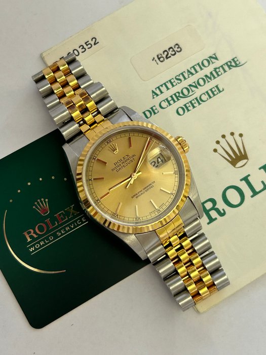 Rolex - Datejust - 16233 - Unisex - 2000-2010