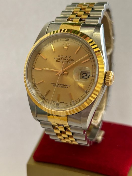 Rolex - Datejust - 16233 - Unisex - 2000-2010