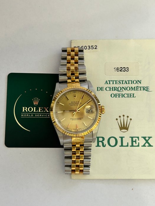 Rolex - Datejust - 16233 - Unisex - 2000-2010