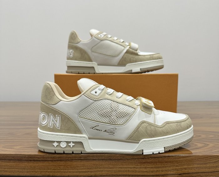 Louis Vuitton - Sneakers