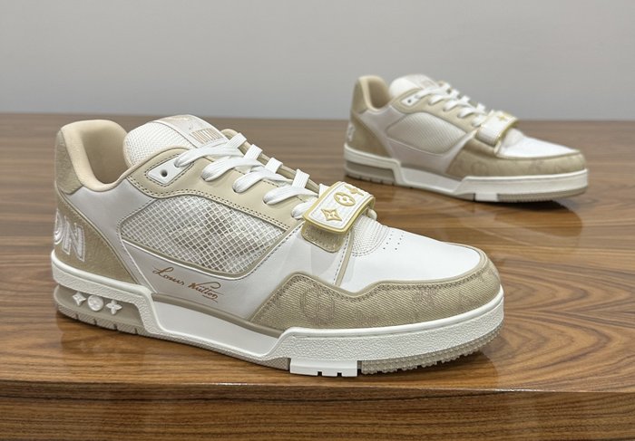 Louis Vuitton - Sneakers