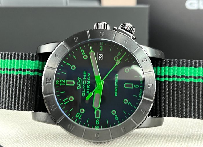 Glycine - Airman Green - Worldtimer Date - Ingen mindstepris - Mænd - 2011-nu