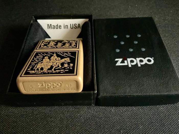 Zippo - La Mancha-Don Quijote-Toledo - Lommelighter - Bronze (forgyldt og sølvbelagt/patineret/koldtmalet)