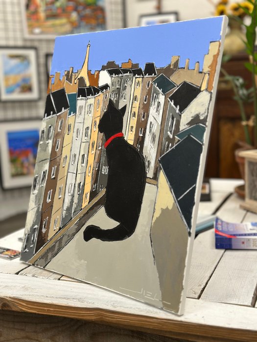 Jiel - Black cat with red collar overlooking Paris - No reserve