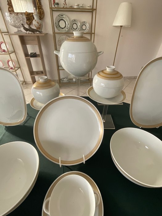 Lorenz Hutschenreuther - GLOBUS - GOLD-DEKOR - Bordservice til 12 (49) - Porcelæn - Spiseservice