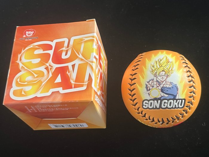 Dragon Ball - 1 Official SON GOKU BASEBALL, Authentic Sticker