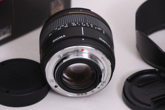 Sigma EX 30mm f 1.4 DC x Pentax Kameralinse