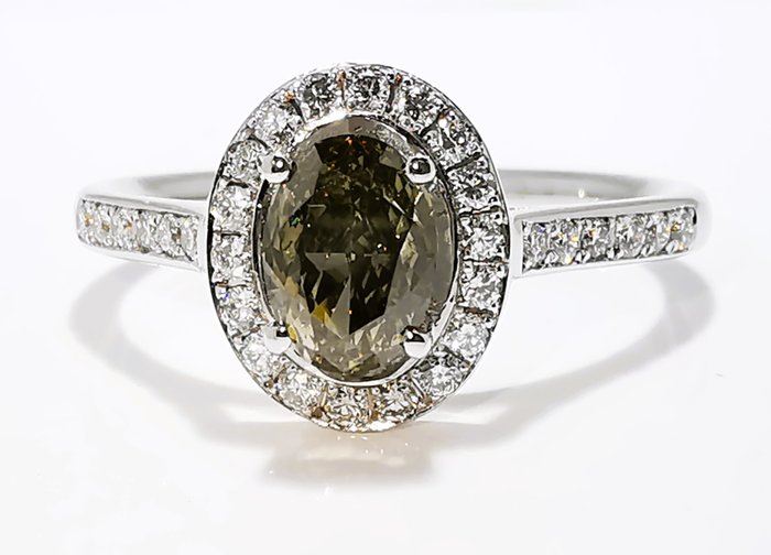 Ring - 18 kraat Hvidguld, Sjælden Fancy DYB GULSH GRØN 0,84ct IGE -  0.84ct. tw. Diamant (Natur) - Diamant