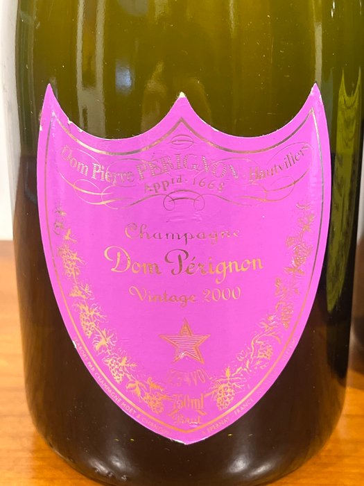 Dom Pérignon, Andy Warhol Limited Edition, Pink, Yellow and Blue 2000  2002 (2) - Champagne Brut - 3 Flasker (0,75 L)