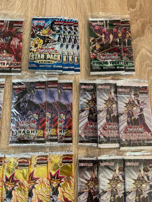 Konami - 26 Booster pack