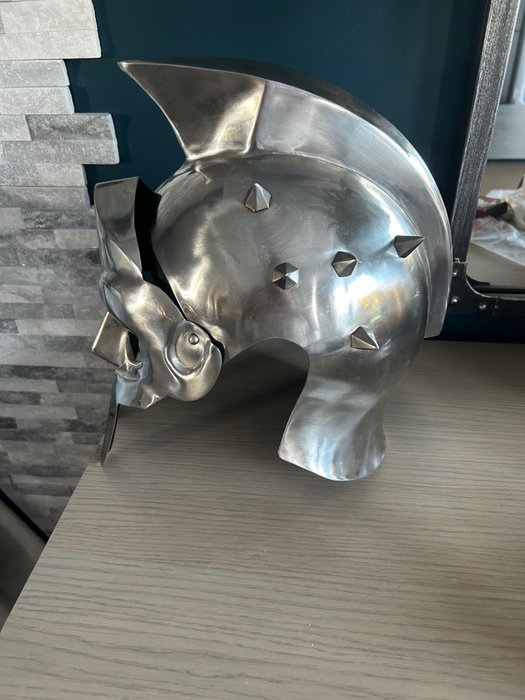 Gladiator - Russell Crowe - Collectors edition, Replica Prop, In Stainless Steel - 1:1 Scale - Kostume