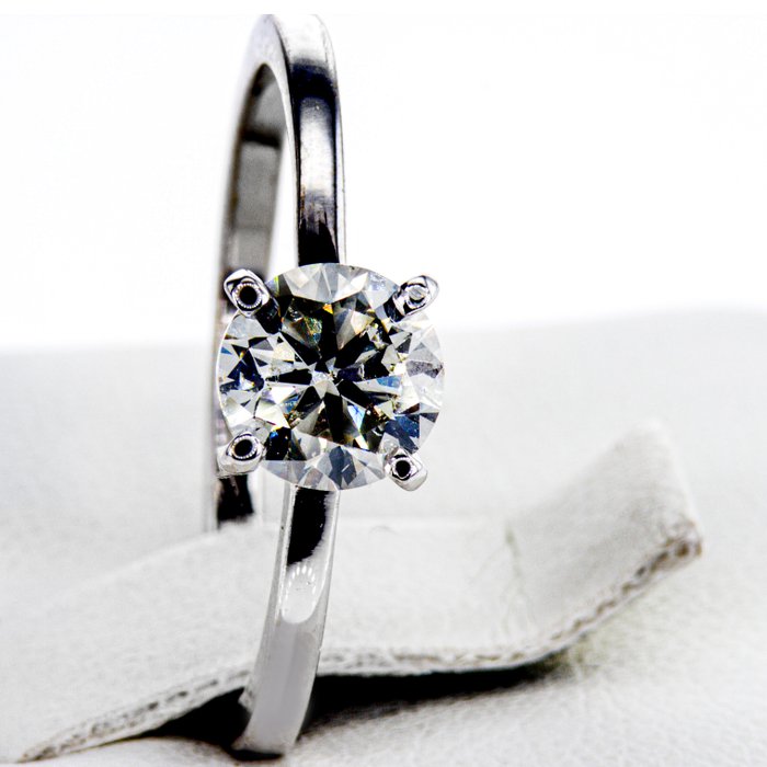 Ingen mindstepris - Forlovelsesring - 14 karat Hvidguld -  1.01ct. tw. Diamant (Naturfarvet)