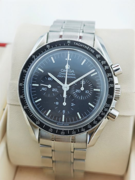 Omega - Speedmaster Professional Moonwatch - Ingen mindstepris - 3570.50 - Mænd - 2000-2010