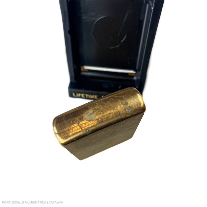 Zippo - Solid Brass - Lighter - Messing