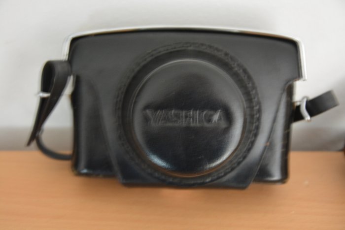 Yashica Minister D + hood + both cases | Analogt kamera