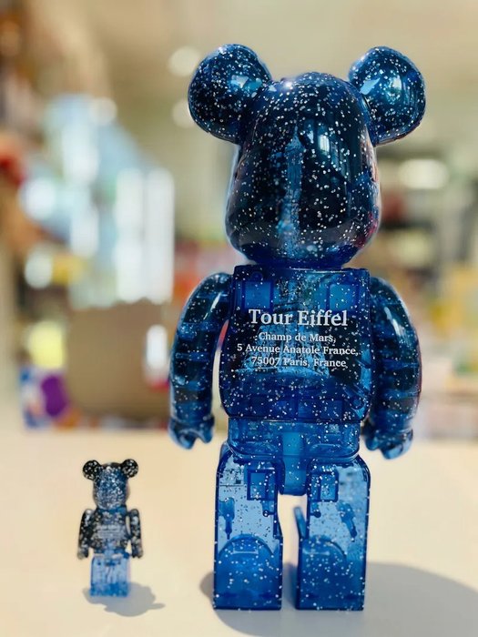 Medicom Toy Be@rbrick - 400%  100% Bearbrick - Eiffel Tower (Sparkling Edition)