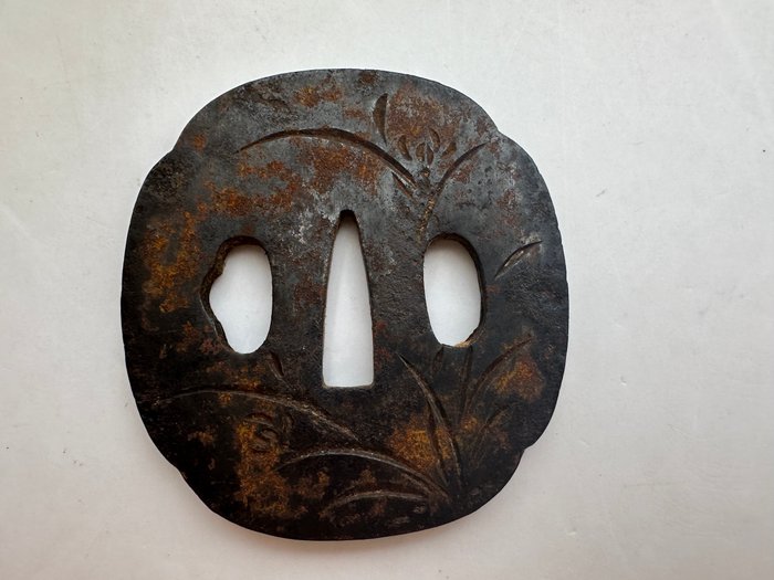 Iron Large Tsuba Katana Samurai Signeret af Ichiri 一利 - Jern - Ichiri 一利 - Japan - Edo-perioden (1600-1868)