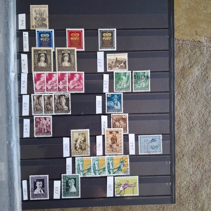 Liechtenstein 1912/1995 - Samling/lagerpost i 3 bind