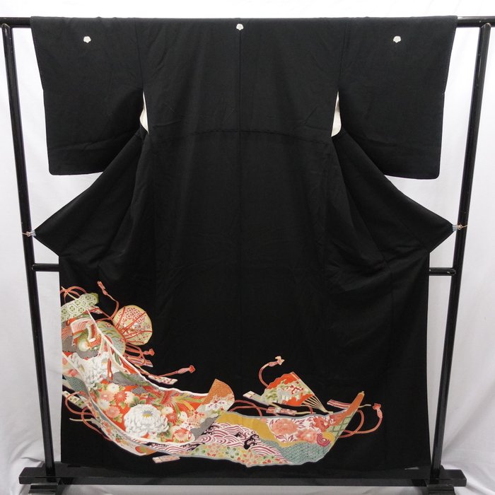 Tomesode "留袖" / kimono - Silke - Japan - Shōwa-periode - Heisei-periode