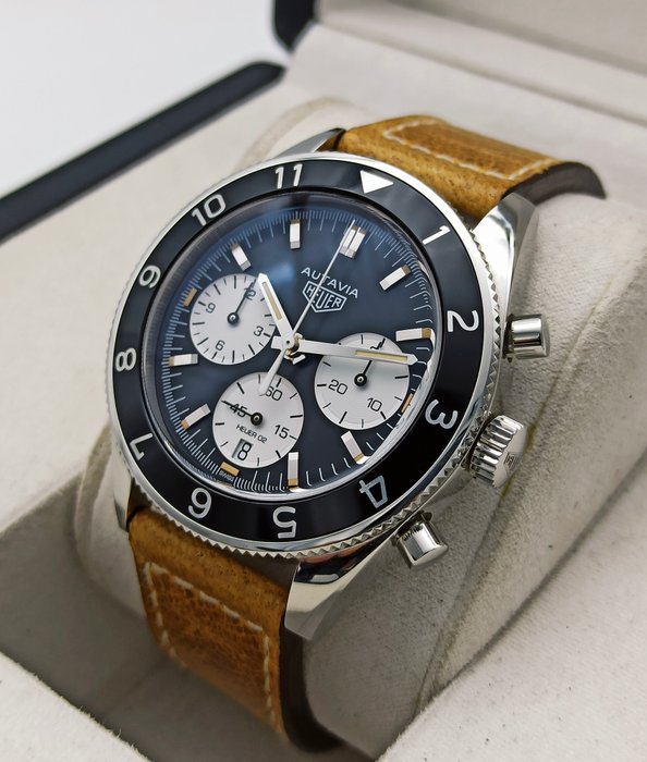 TAG Heuer - Autavia Heritage Chronograph - CBE2110 - Mænd - 2020+