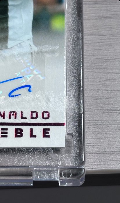 2018/19 Panini Treble Soccer Cristiano Ronaldo Local Legends 4/5 - Autograph - 1 Card - Glimrende (EX)