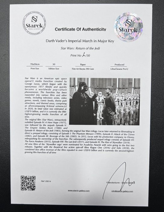 Star Wars Episode VI: Return of the Jedi, Darth Vader's Imperial March in Major Key - Fine Art Photography - Luxury Wooden Framed 70X50 cm - Limited Edition Nr 04 of 30 - Serial ID 20014 - Original Certificate (COA), Hologram Logo Editor and QR Code - 100% New items.