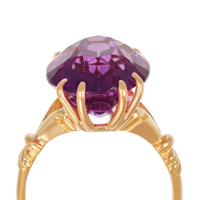 Ring - 18 kraat Gulguld -  10.00ct. tw. Ametyst