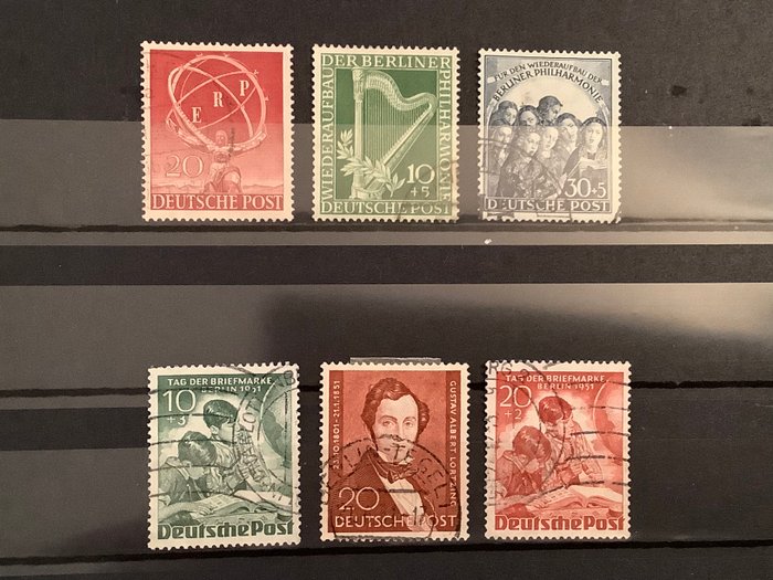 Berlin 1950/1951 - To bind med klokker I og II og ERP (U) - Michel 71/86