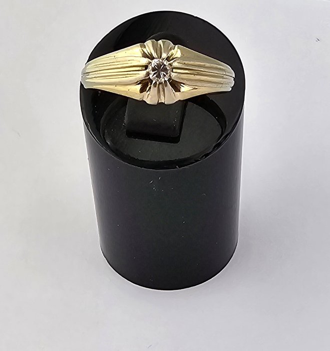 Ingen mindstepris - Ring - 19,2 kt. Hvidguld Diamant (Natur)