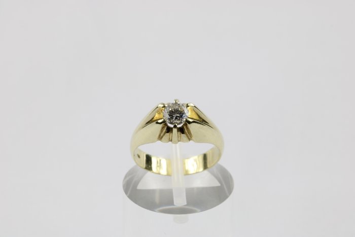 Ring - 14 karat Gulguld -  0.60ct. tw. Diamant (Natur)