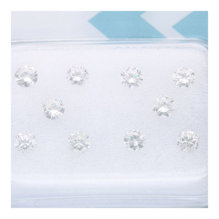 Ingen mindstepris - 10 pcs Diamant  (Natur)  - 0.70 ct - Rund - D (farveløs), E, F - I1 - International Gemological Institute (IGI)