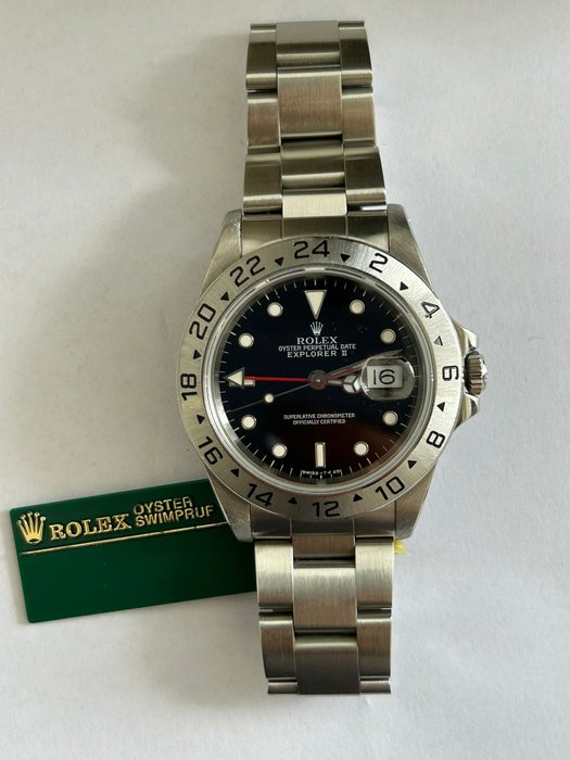 Rolex - Explorer II - 16570 - Unisex - 1990-1999