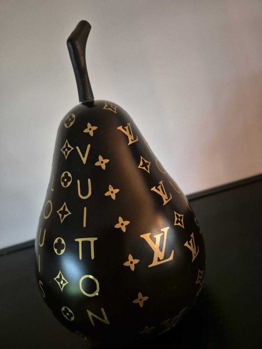 Francis - Pear Louis Vuitton